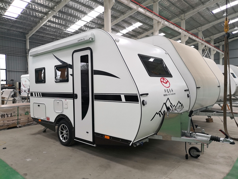 华宝470房车